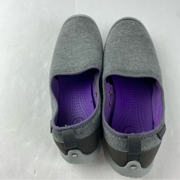 Crocs Womens 8 Gray Duet Ballet Flats Graphite Slip On Comfort Shoes - Picture 2 of 5